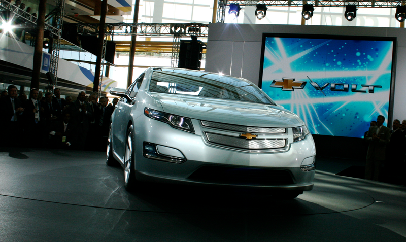 Illustration for article titled GM Requested Paramount Include Chevy Volt In Transformers Sequel "At Last Minute"